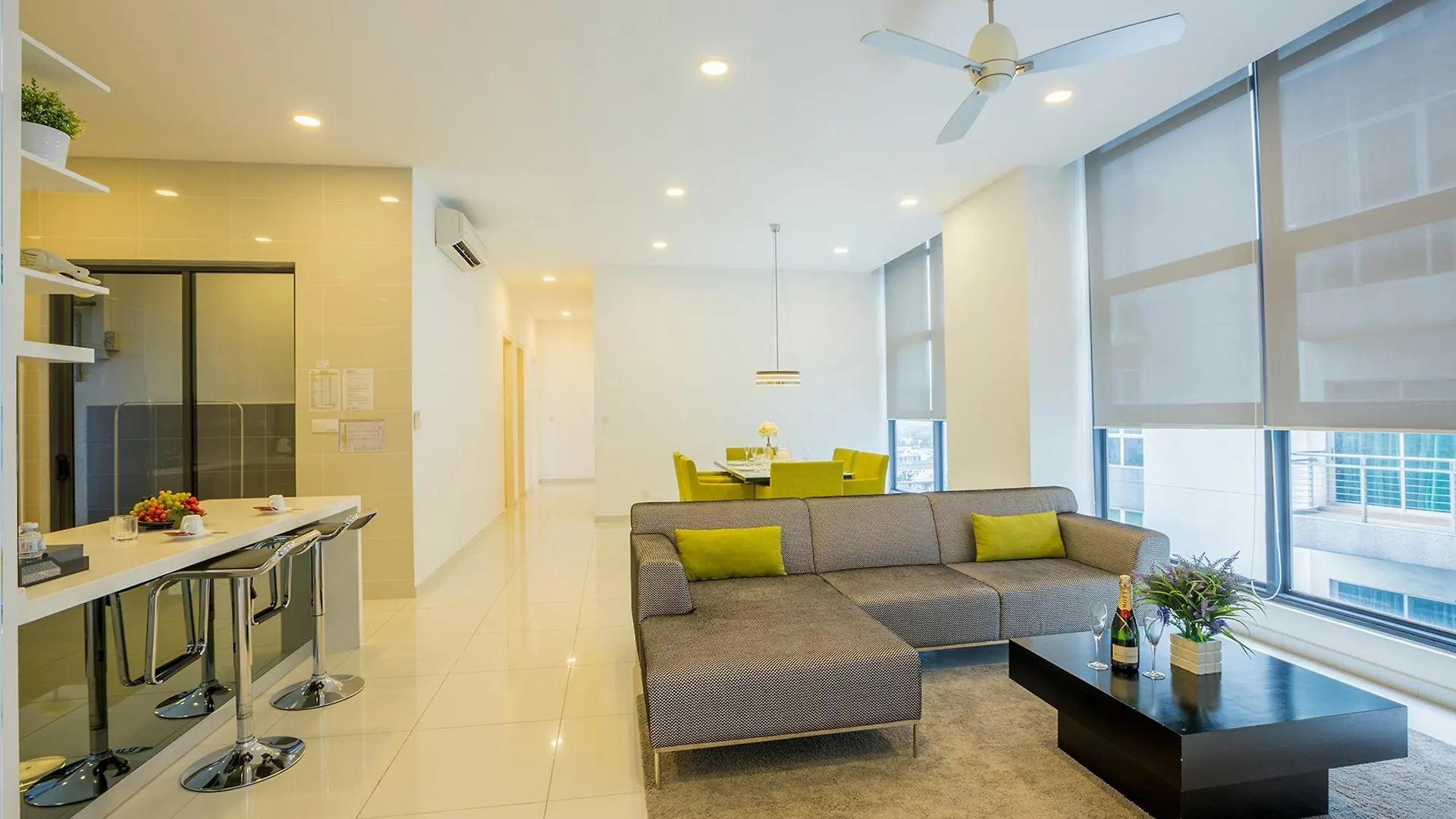 Mirage Residences By Nn كوالالمبور 0*,